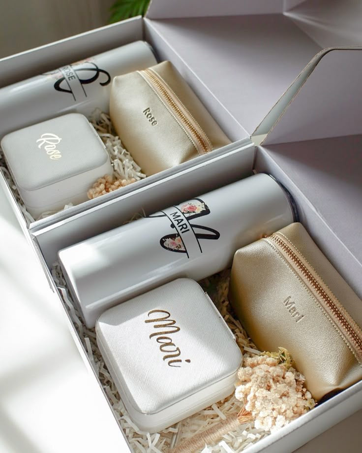 GIFTS SET
