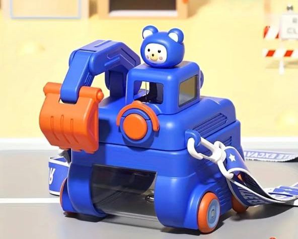 EXCAVATOR KIDS BOTTLE